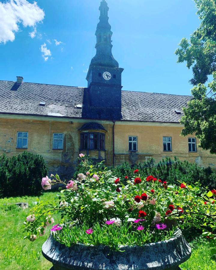 Zamek Ruda Nad Moravou Apartment Екстериор снимка