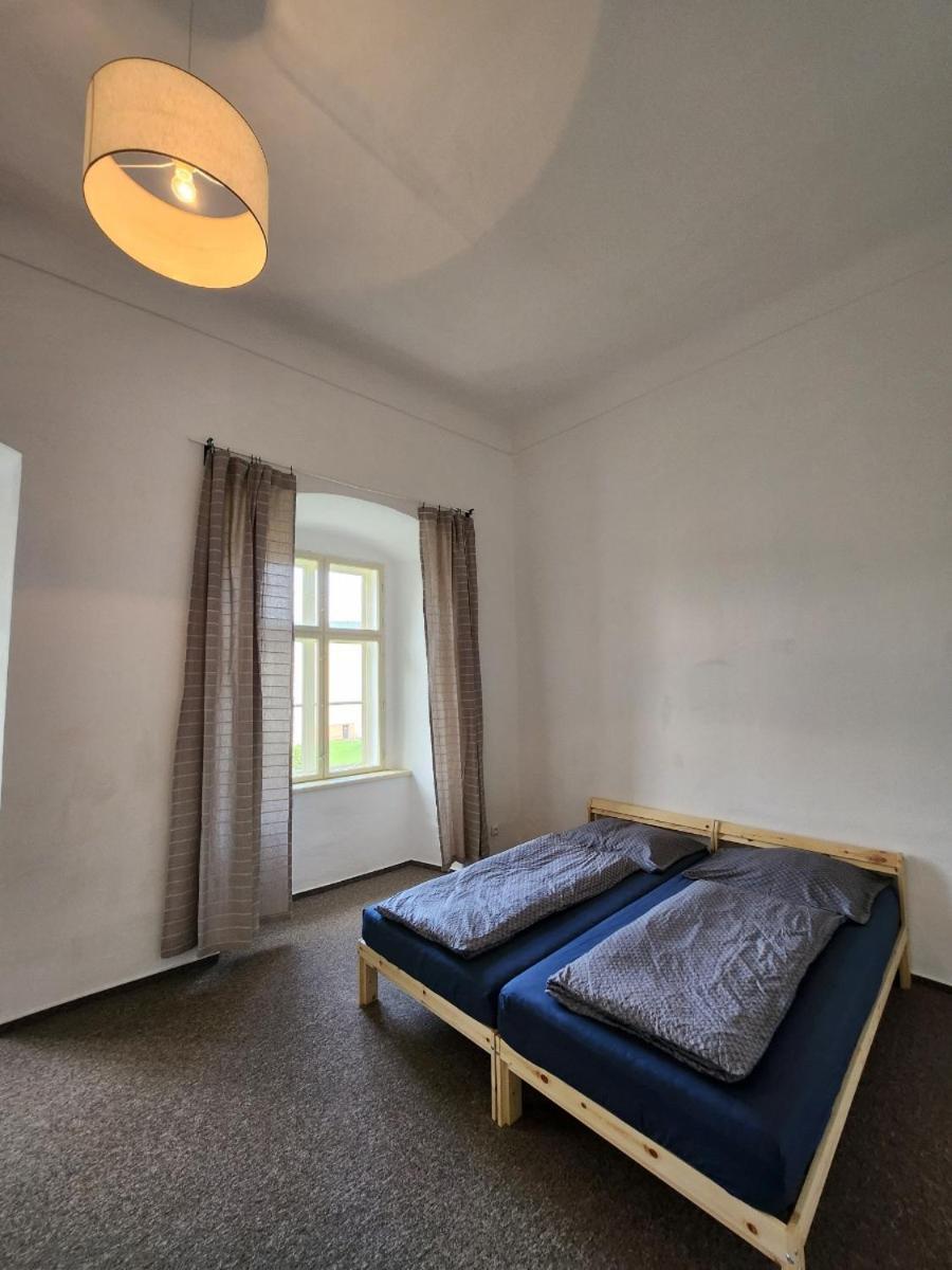 Zamek Ruda Nad Moravou Apartment Екстериор снимка
